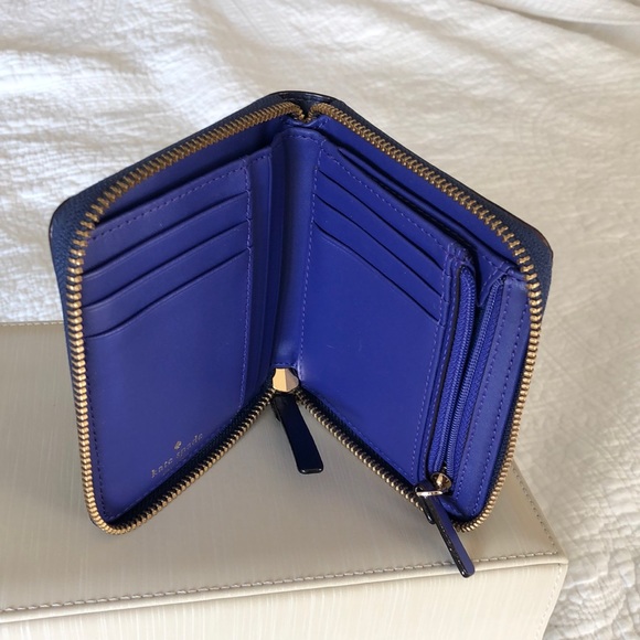 Kate Spade Wallet - Picture 2 of 4